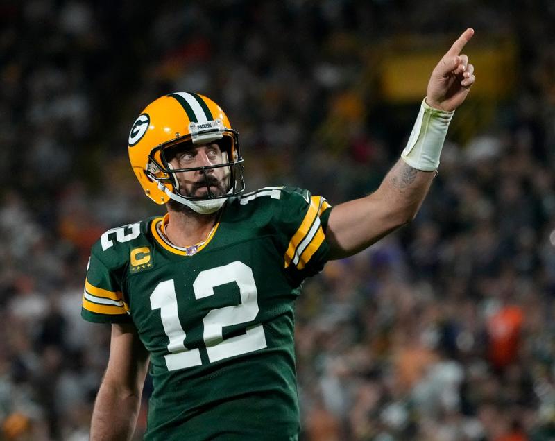 Aaron Rodgers tillkännager officiellt att han går med i New York Jets